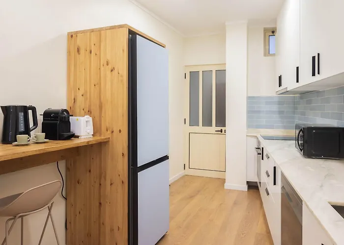 Liiiving In - Downtown Comfort House Holiday home