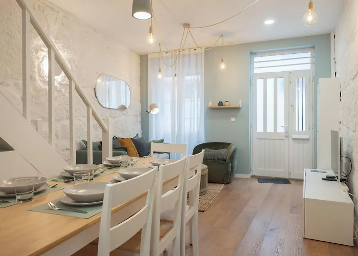 Liiiving In - Downtown Comfort House Holiday home