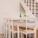Liiiving In - Downtown Comfort House 펜션
