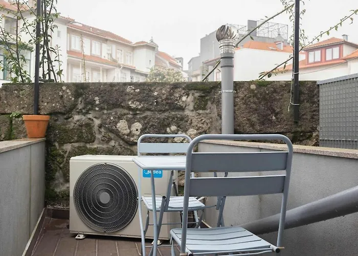 Semesterbostad Liiiving In - Downtown Comfort House *