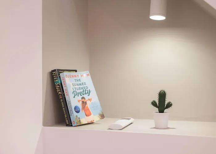 Liiiving In - Downtown Comfort House Oporto